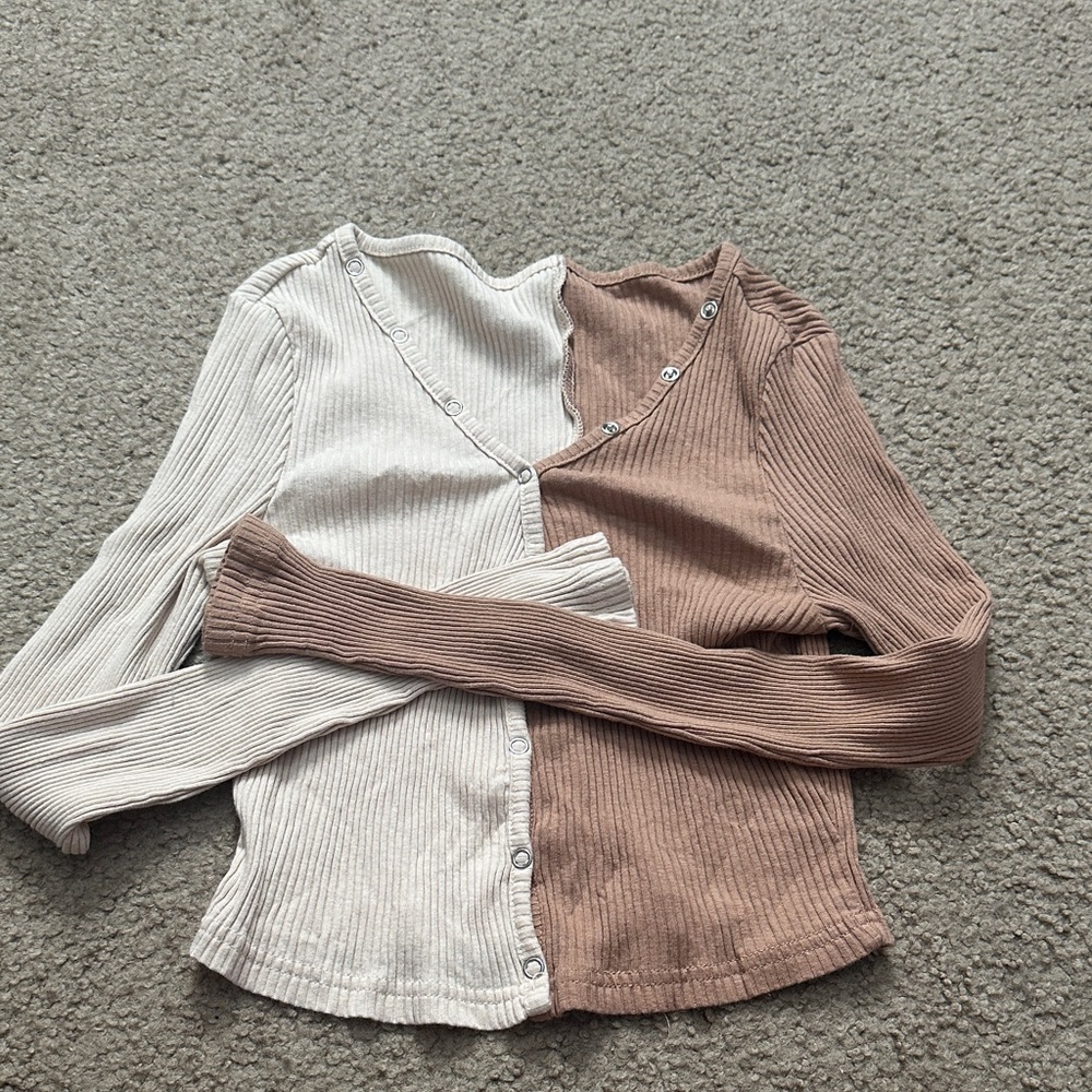 Elegant Two-Tone Long Sleeve Top